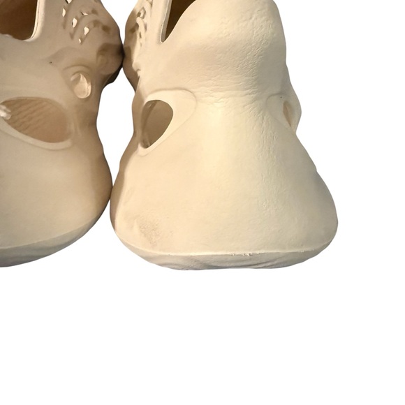 Men’s Adidas Yeezy foam runner size 12 - Picture 4 of 9